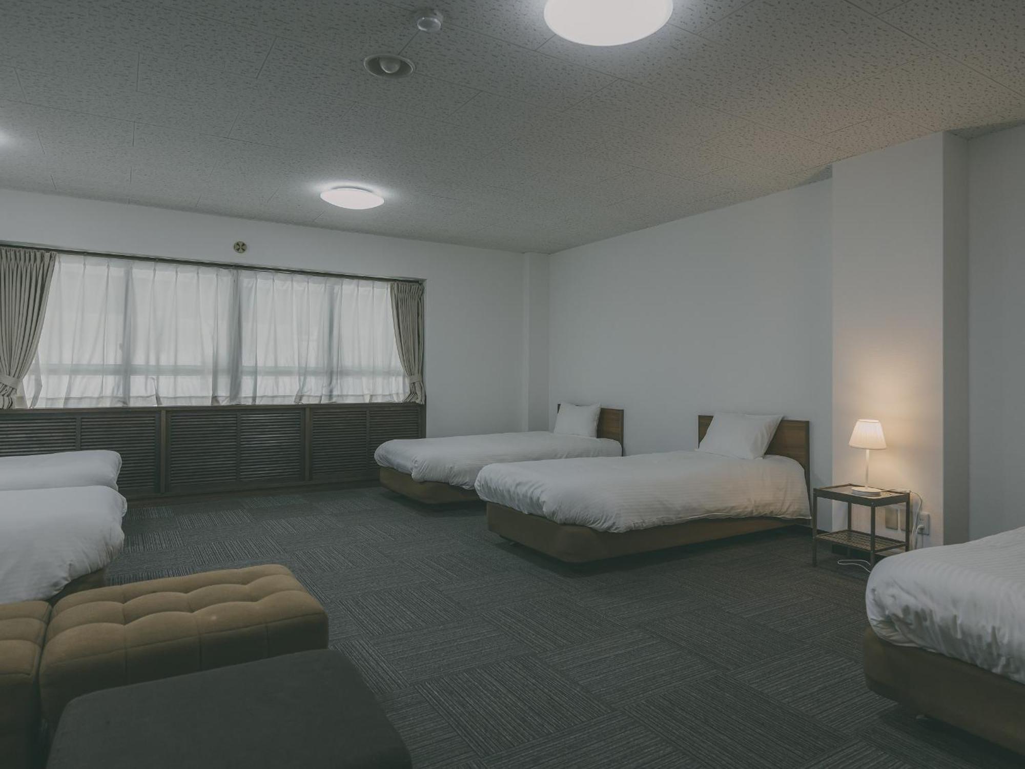 滋贺县小木屋 山之內 外观 照片